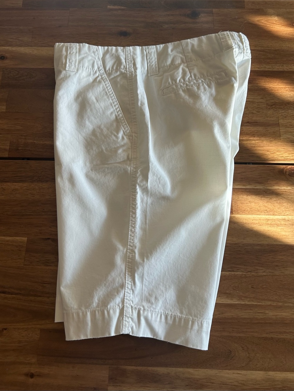 Gap Women’s Favorite Chino Bermuda Shorts Ivory 8